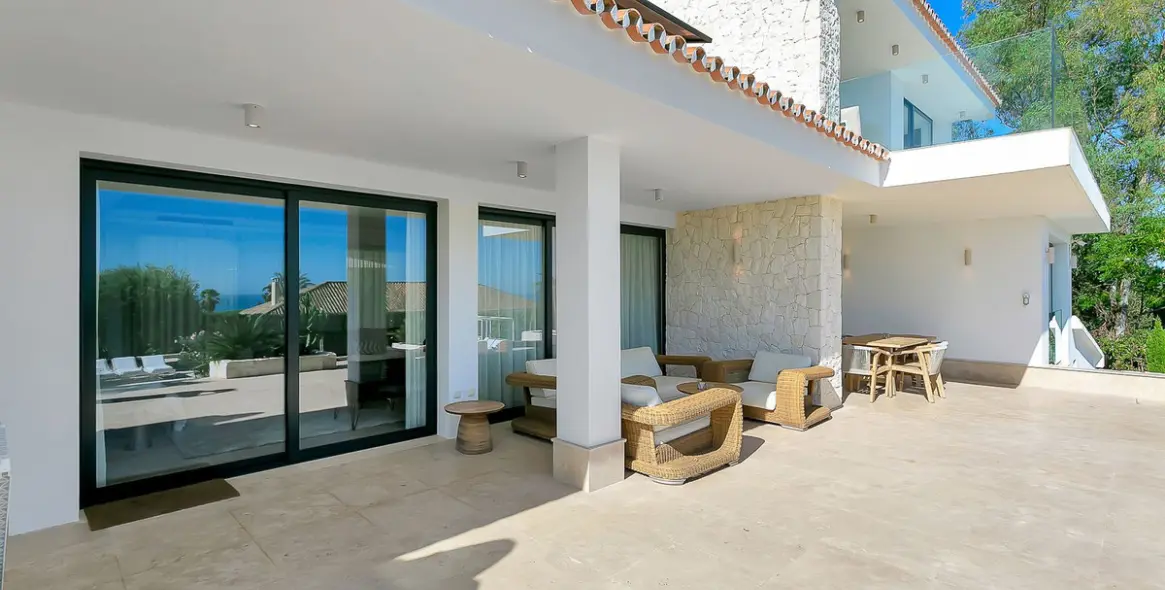 Short-term rent of detached villa in Cabopino 101