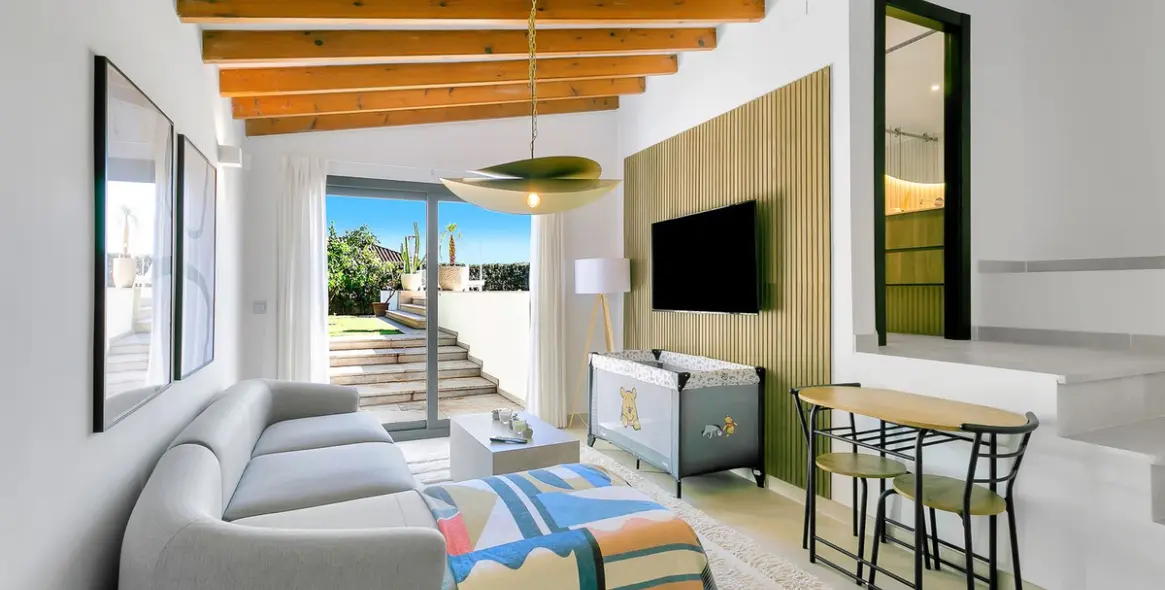 Short-term rent of detached villa in Cabopino 106