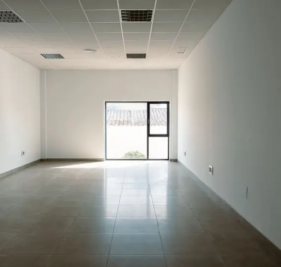 Long-term rent of office in Estepona