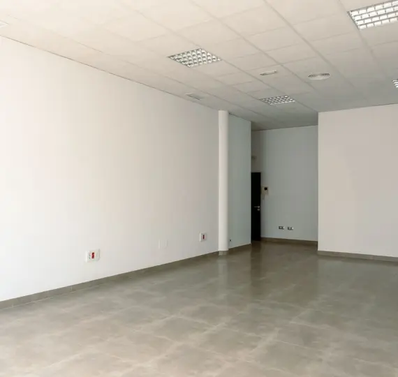 Long-term rent of office in Estepona