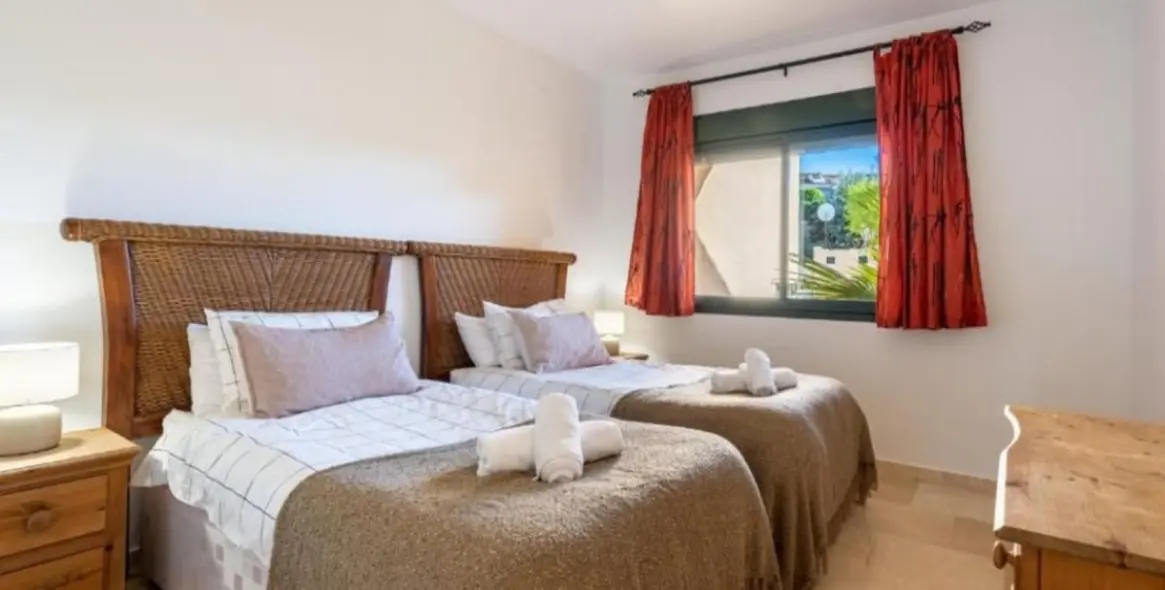 Long-term rent of middle floor apartment in Diana Park 11