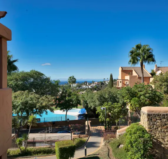 Ground floor apartment R5218741