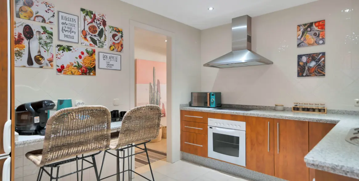 Долгосрочная аренда апартаментов на первом этаже в Marbella (район Marbella) 9