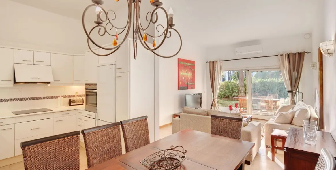 Long-term rent of ground floor apartment in Atalaya 3