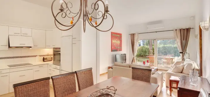 Long-term rent of ground floor apartment in Atalaya 2