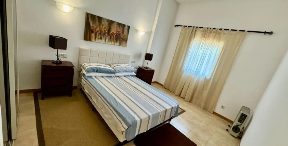 Long-term rent of ground floor apartment in Atalaya 6