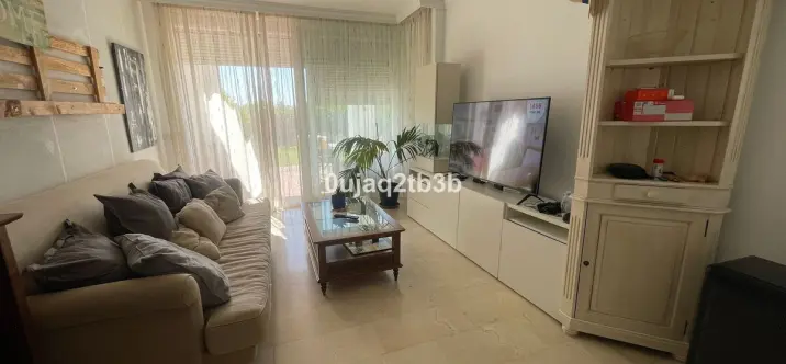 Long-term rent of ground floor apartment in La Quinta 3