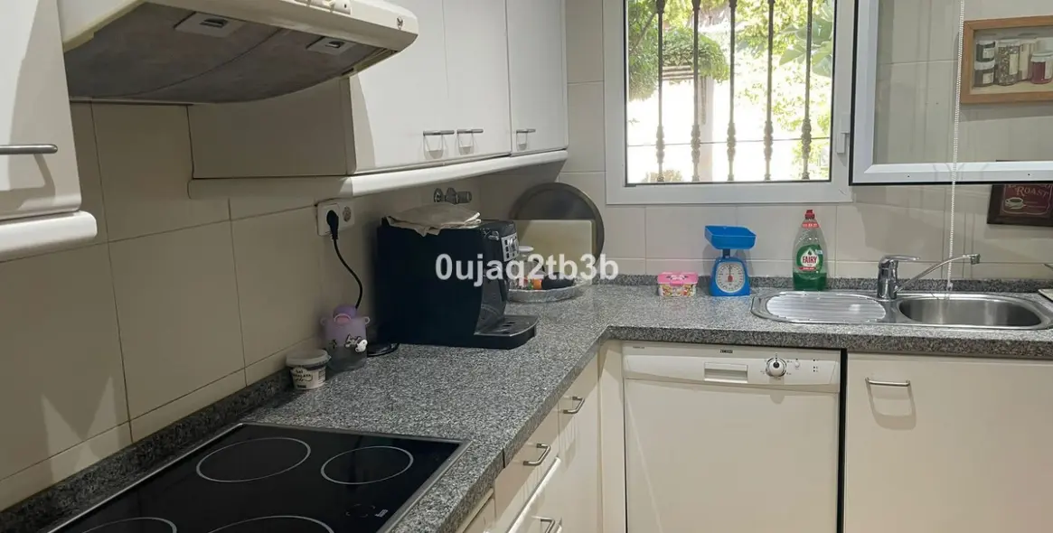 Long-term rent of ground floor apartment in La Quinta 8
