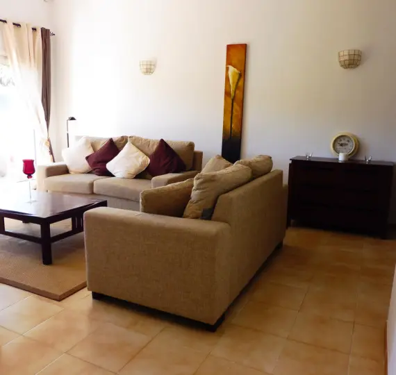 Ground floor apartment R5119042