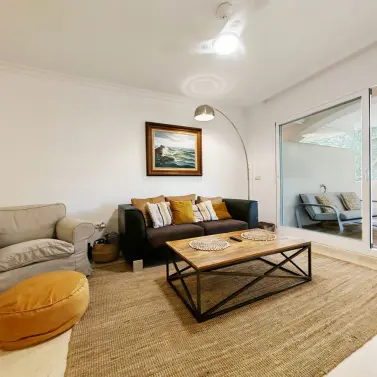 Long-term rent of middle floor apartment in Elviria