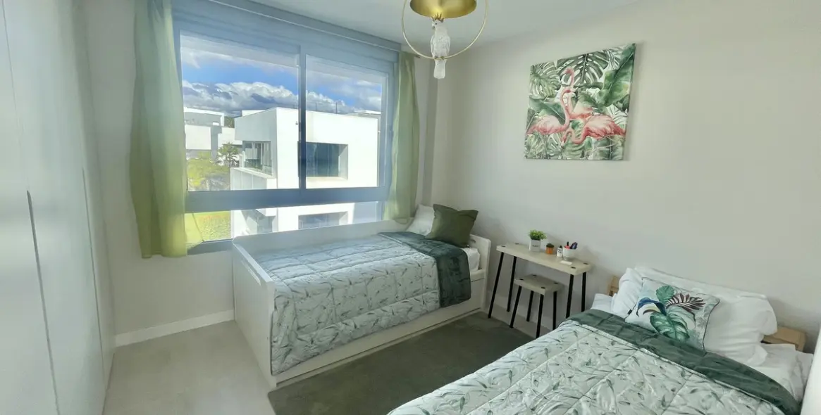 Long-term rent of penthouse in Selwo 16