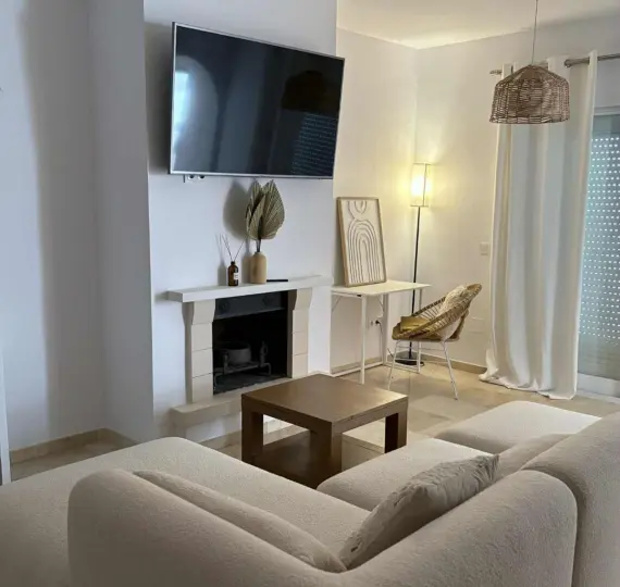 Ground floor apartment R5185249