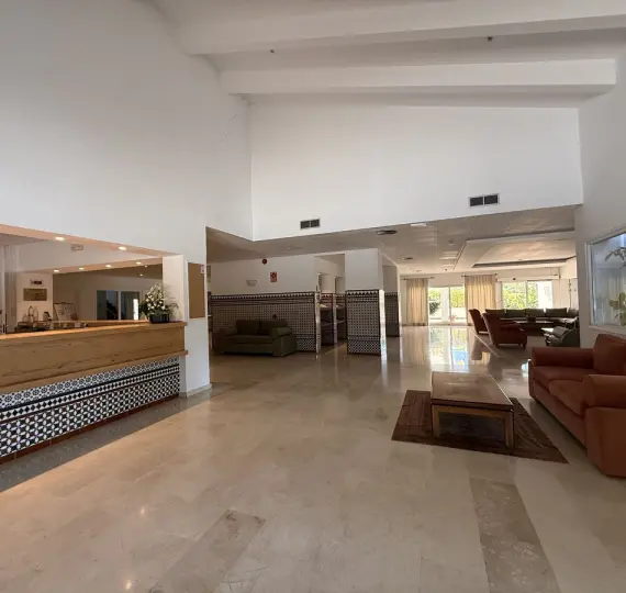 Long-term rent of ground floor apartment in El Paraiso