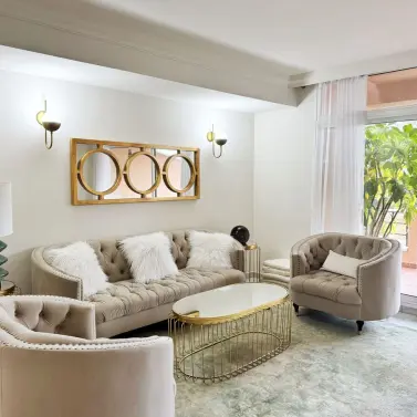 Долгосрочная аренда апартаментов на среднем этаже в Nueva Andalucía