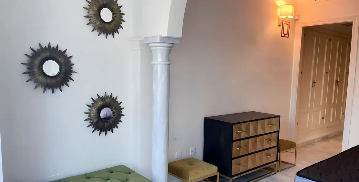 Долгосрочная аренда апартаментов на среднем этаже в Nueva Andalucía 10