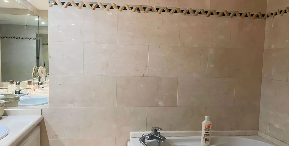 Долгосрочная аренда апартаментов на среднем этаже в Nueva Andalucía 14