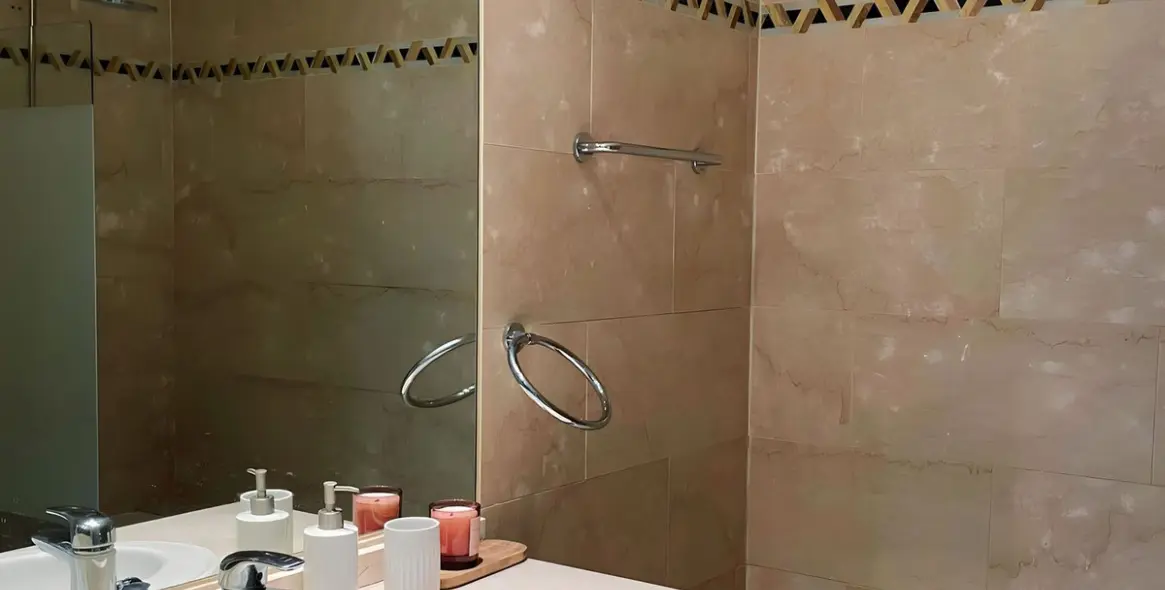 Долгосрочная аренда апартаментов на среднем этаже в Nueva Andalucía 16