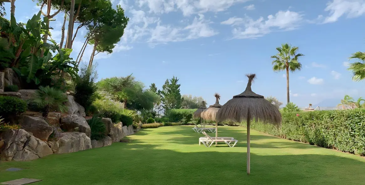 Долгосрочная аренда апартаментов на среднем этаже в Nueva Andalucía 22