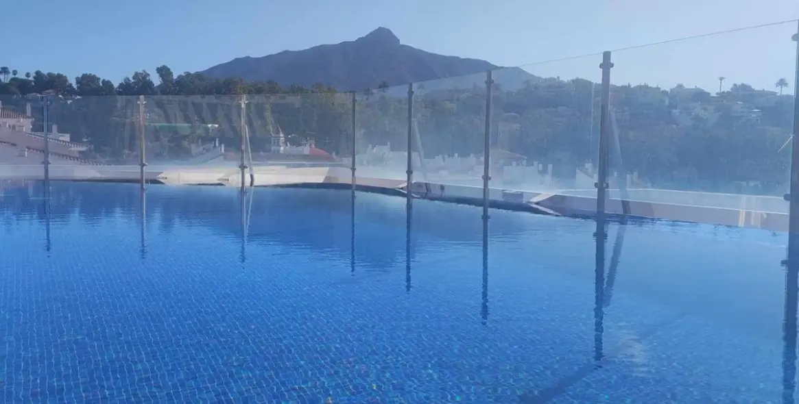 Long-term rent of middle floor apartment in La Campana 3