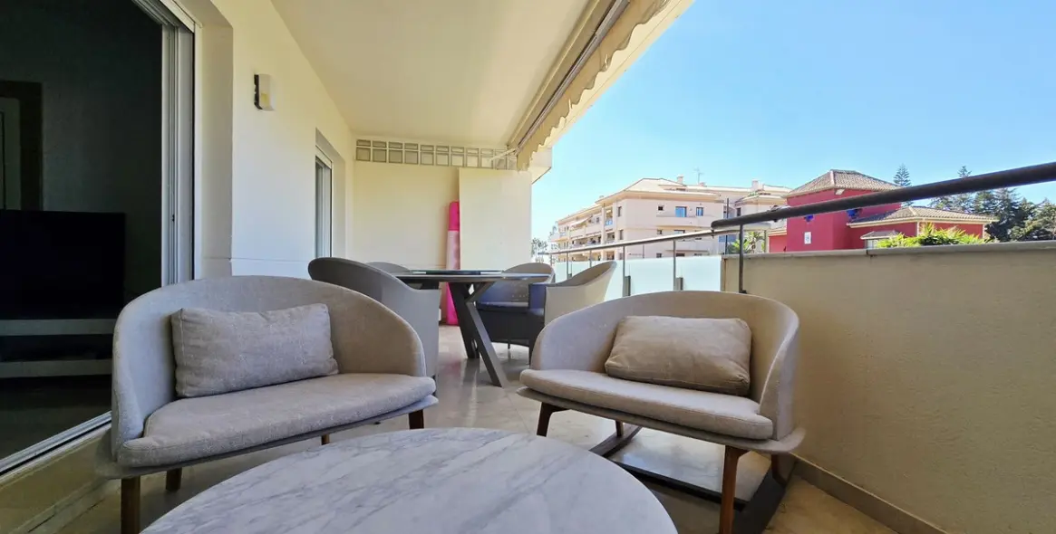 Long-term rent of middle floor apartment in San Pedro de Alcántara 4