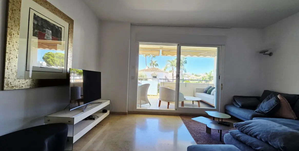 Long-term rent of middle floor apartment in San Pedro de Alcántara 8