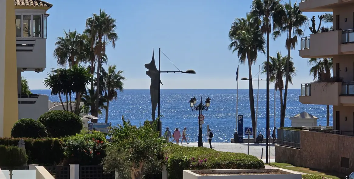 Long-term rent of middle floor apartment in San Pedro de Alcántara 10