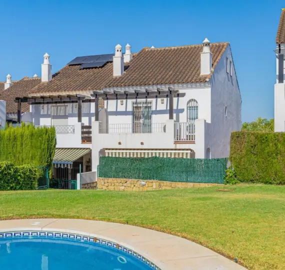 Long-term rent of detached villa in Marbella