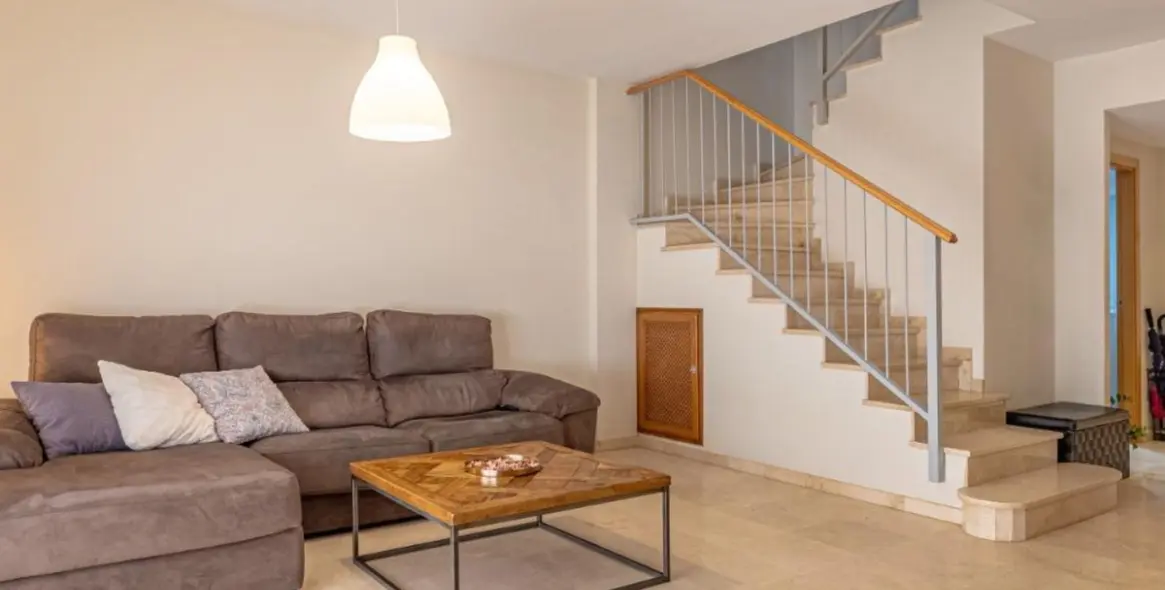 Long-term rent of detached villa in Marbella 8