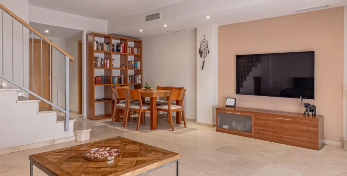 Long-term rent of detached villa in Marbella 9