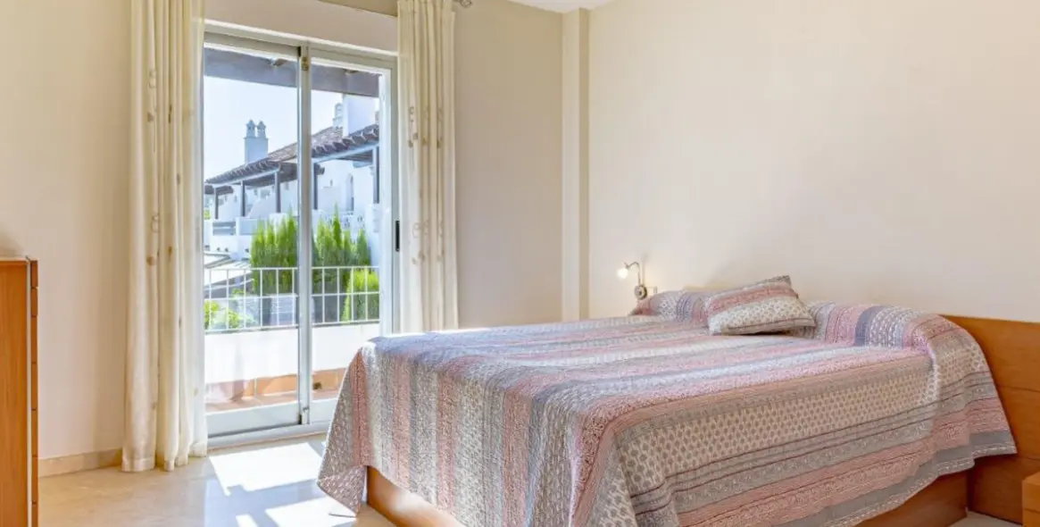 Long-term rent of detached villa in Marbella 17