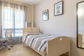 Image 18 thumb