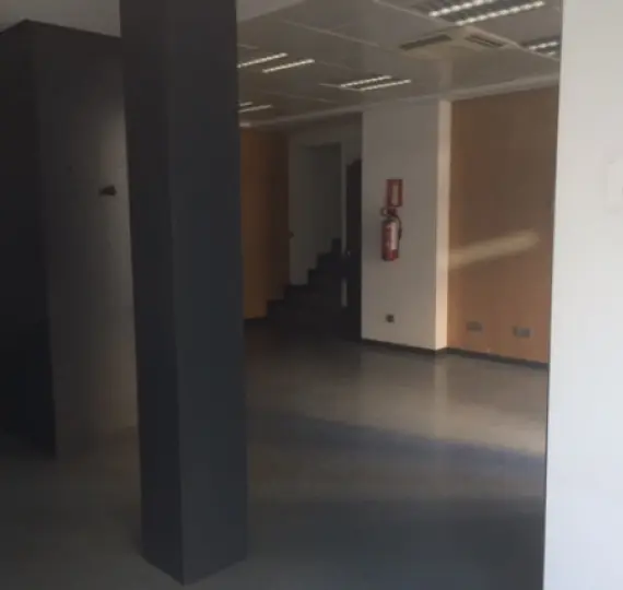 Long-term rent of office in Estepona