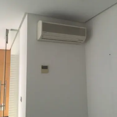 Alquiler a largo plazo de oficina en Estepona