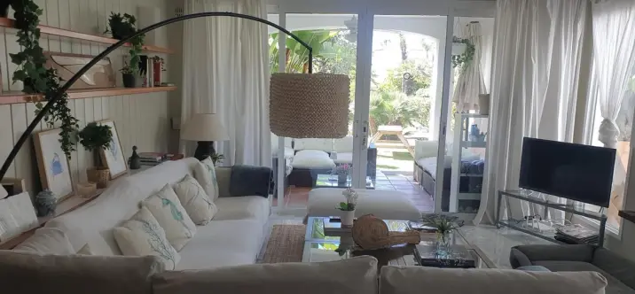 Long-term rent of townhouse in Cancelada 4