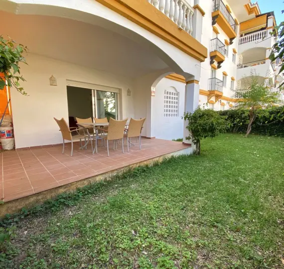 Long-term rent of ground floor apartment in Nueva Andalucía