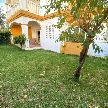 Long-term rent of ground floor apartment in Nueva Andalucía