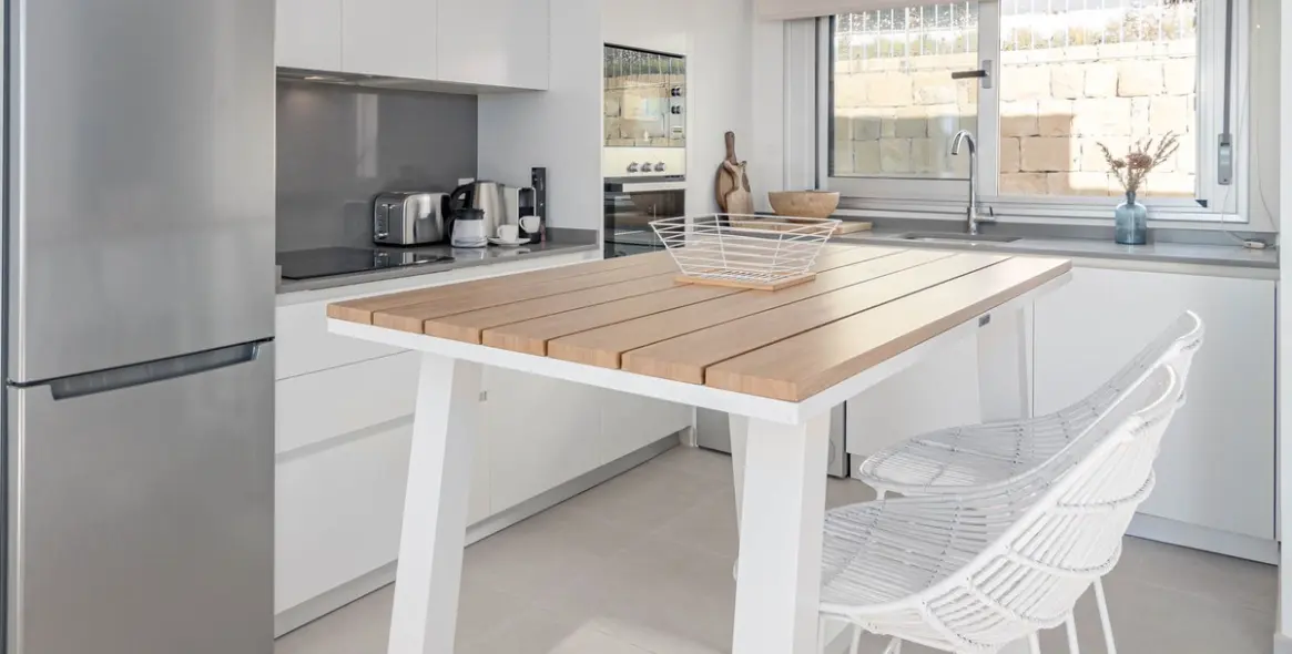 Long-term rent of townhouse in Cancelada 16