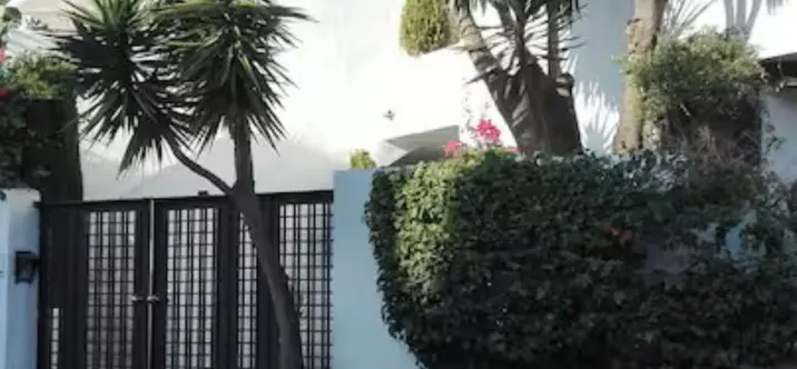 Long-term rent of penthouse in Nueva Andalucía 3