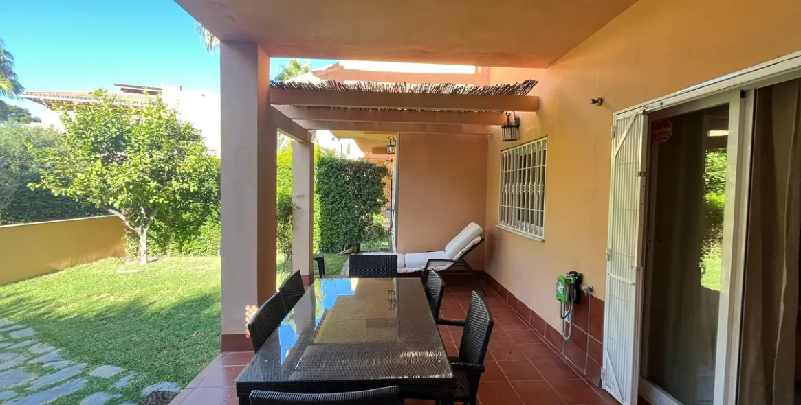 Long-term rent of ground floor apartment in Carib Playa 14