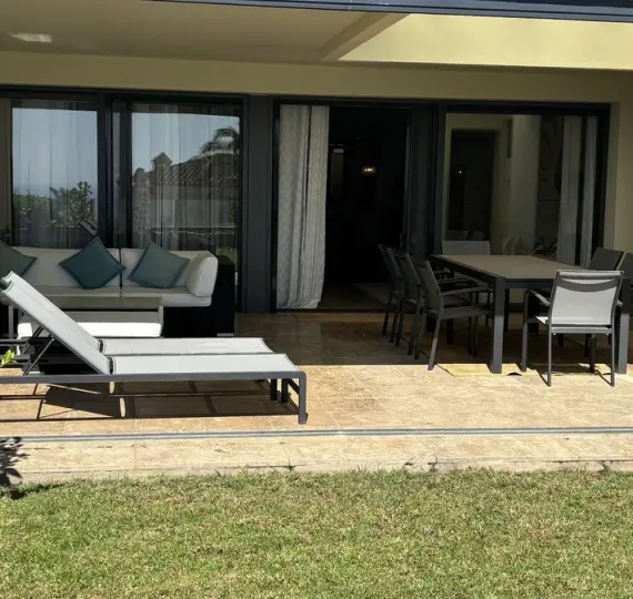 Ground floor apartment R5173765