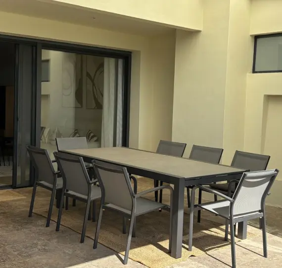 Ground floor apartment R5173765