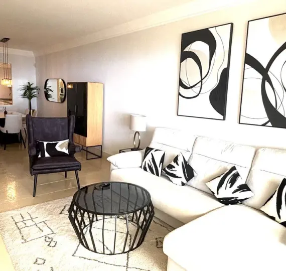 Ground floor apartment R5173765