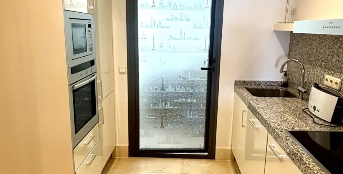 Long-term rent of ground floor apartment in Marbella 11