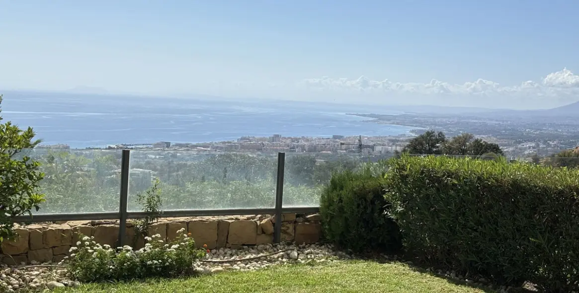 Long-term rent of ground floor apartment in Marbella 1
