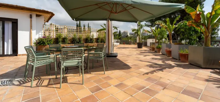 Long-term rent of penthouse in Marbella 0