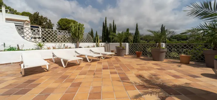 Long-term rent of penthouse in Marbella 2