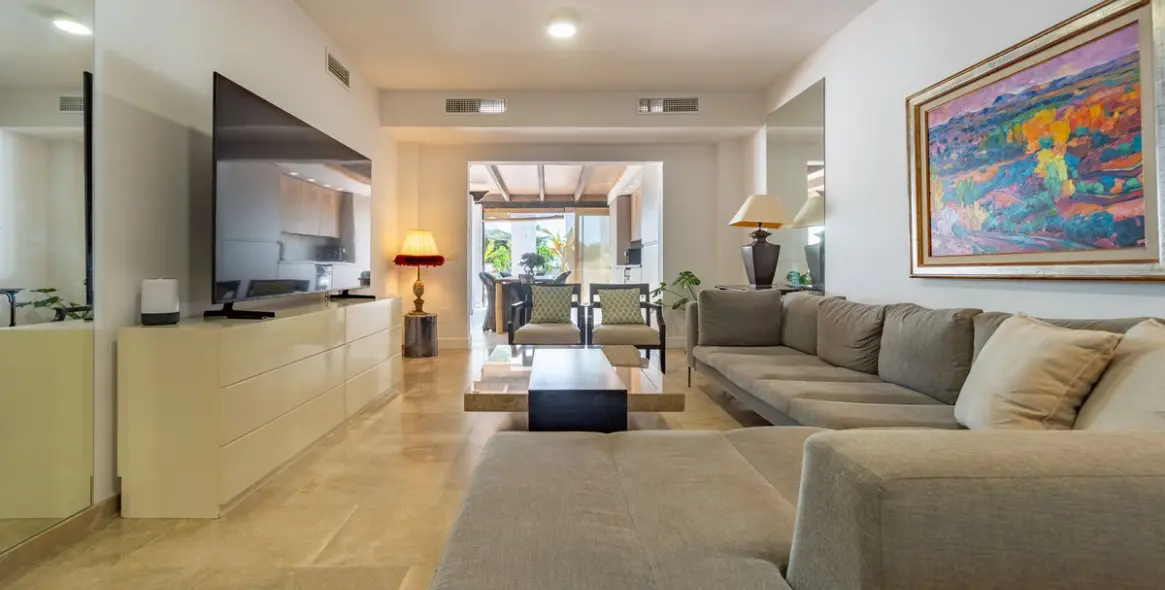 Long-term rent of penthouse in Marbella 7