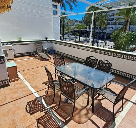 Middle floor apartment R5050582