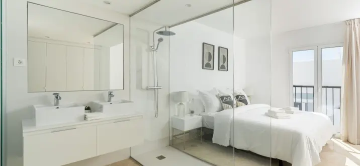 Long-term rent of penthouse in El Paraiso 3