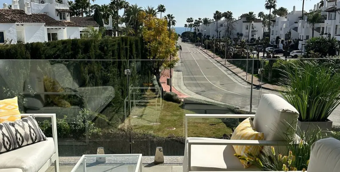 Long-term rent of middle floor apartment in Cancelada 3